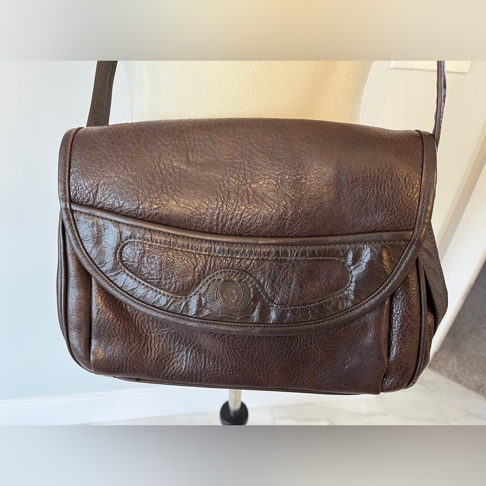 Stone Mountain crossing leather dark brown